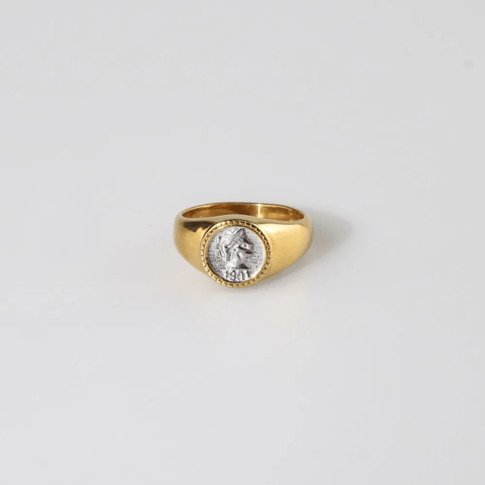 Athena Coin Signet Ring - Waterproof Gold & Silver Ring