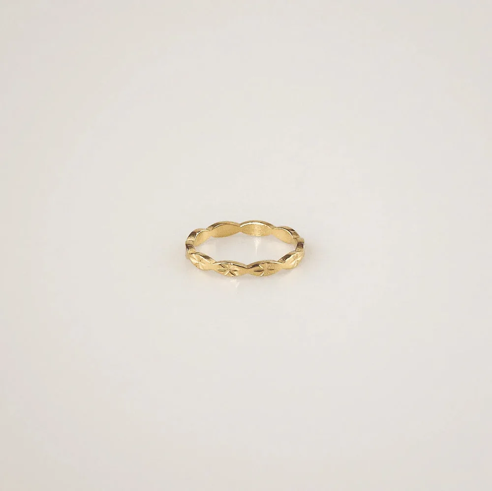 Carved Stackable Band Ring in Gold