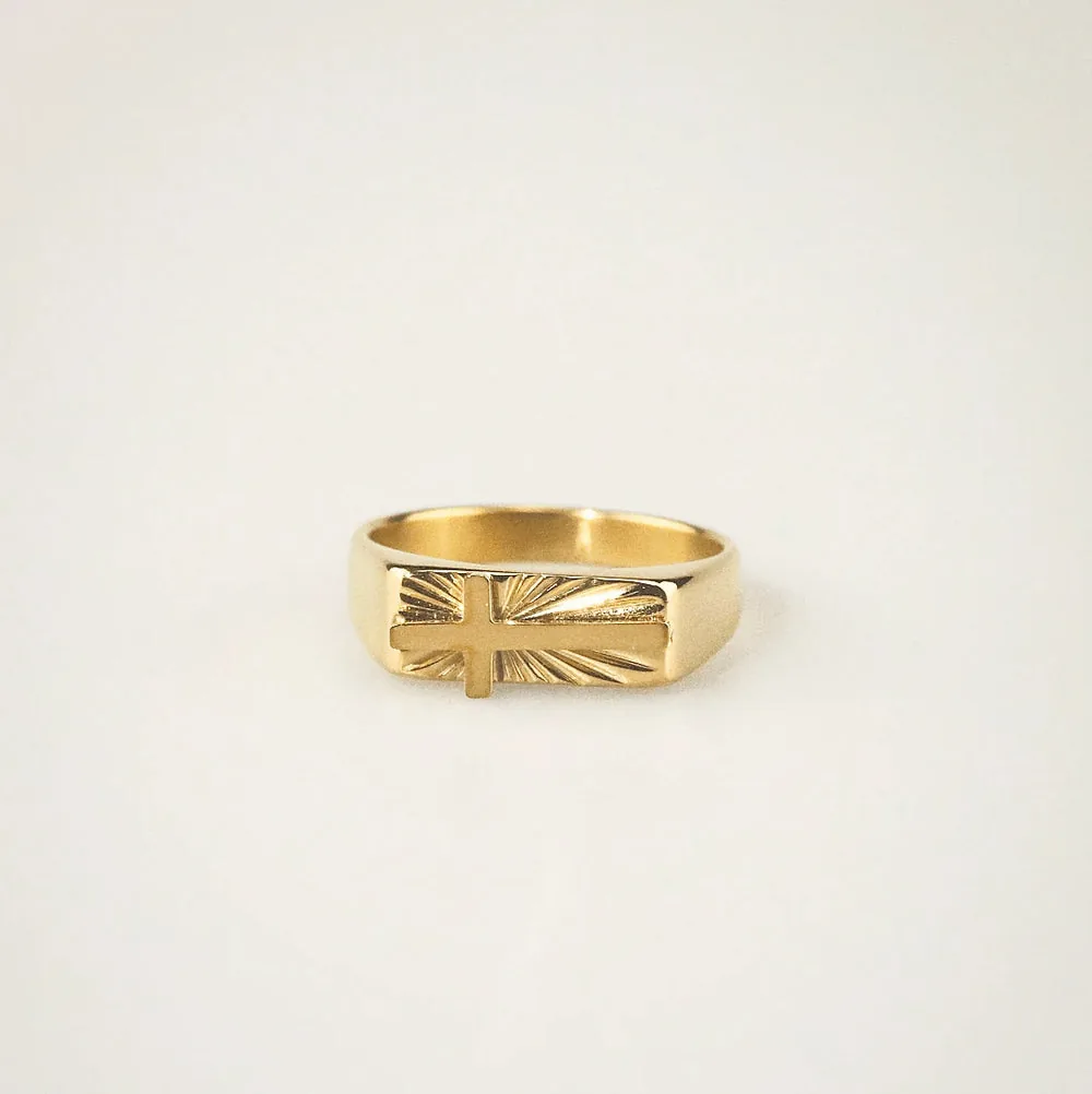 Meideya Divine Cross Ring — 18K Gold Plated Cross Ring