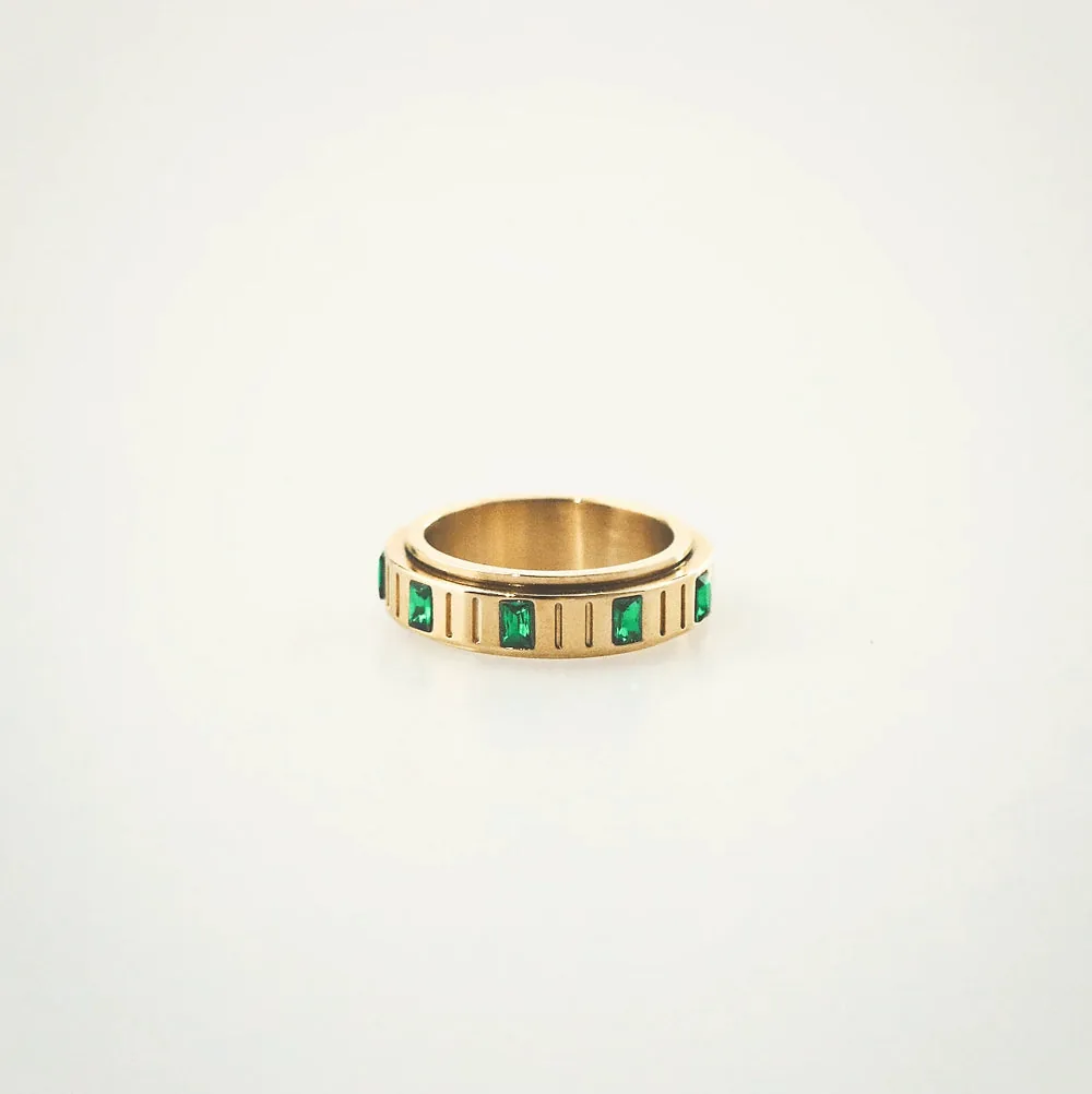 Emerald Fidget Spinner Ring - 18k Gold Plated Stainless Steel