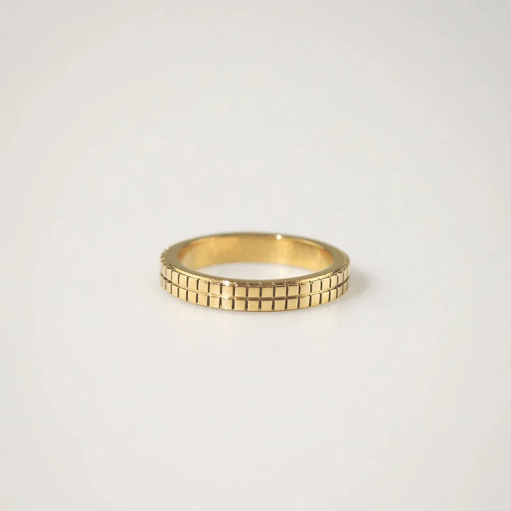 Gridline Band Ring - 18K Gold Plated Stainless Steel