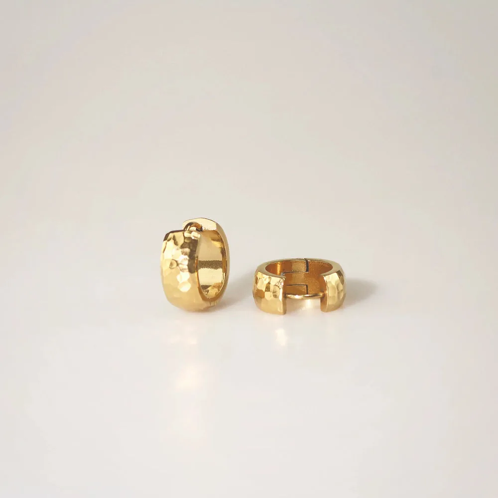 Hammered Small Hoops – Waterproof 18K Gold Hoop Earrings