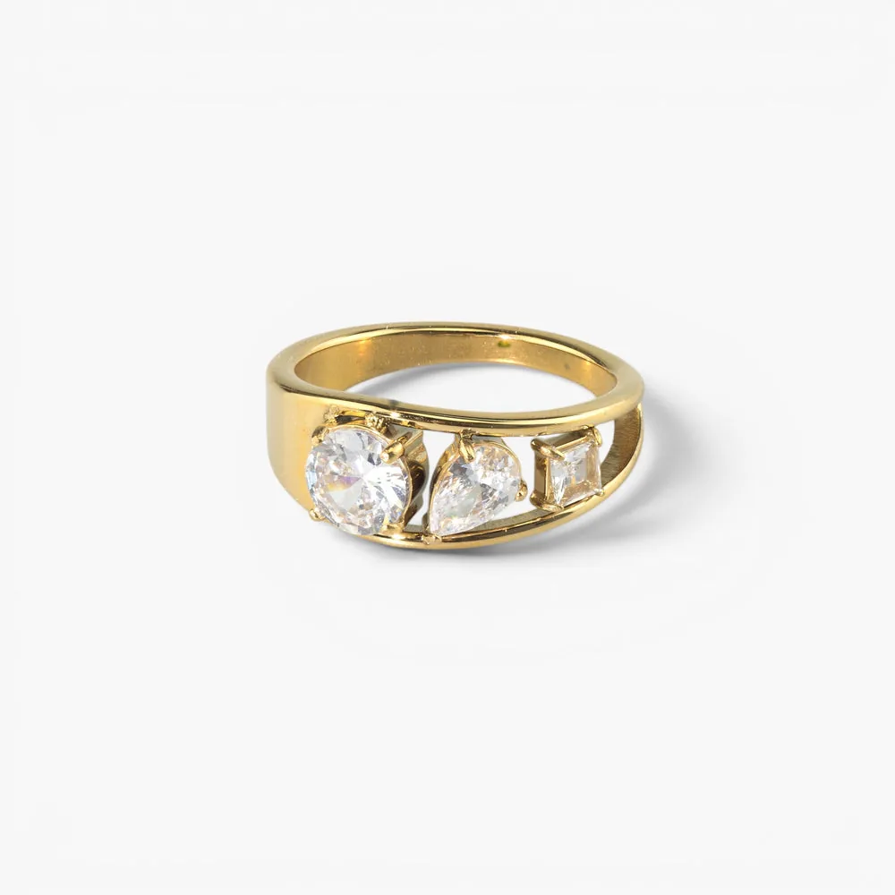 Meideya Mixed Cut Three Stone Ring - Open Gold Band