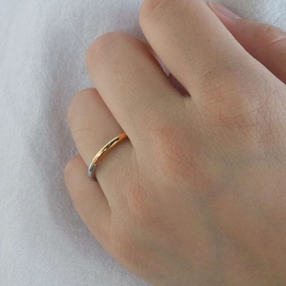 Meideya Mixed Thin Ring — Two-Tone Gold & Silver Stacker