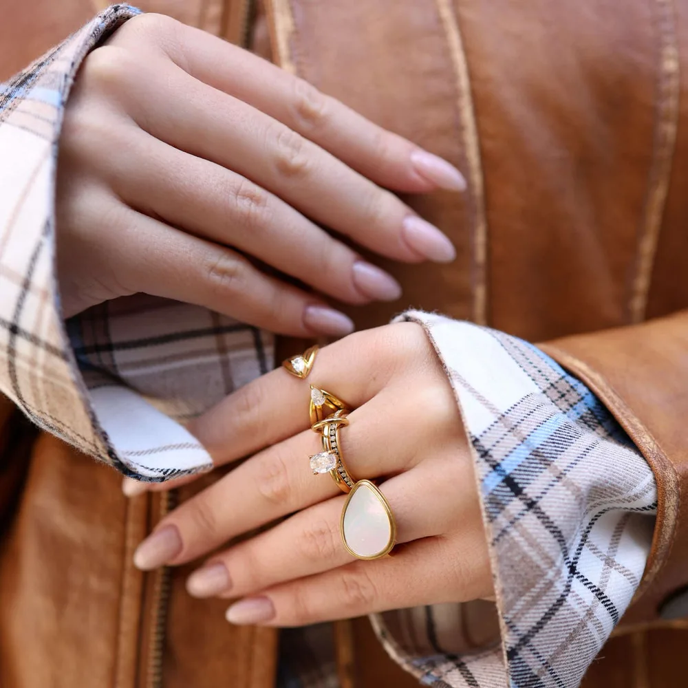 Meideya Oval Pave Duo Ring Set – Stackable Gold Rings