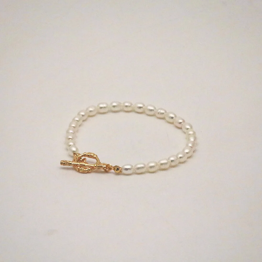Pearl Toggle Bracelet – Gold Plated Everyday Jewelry