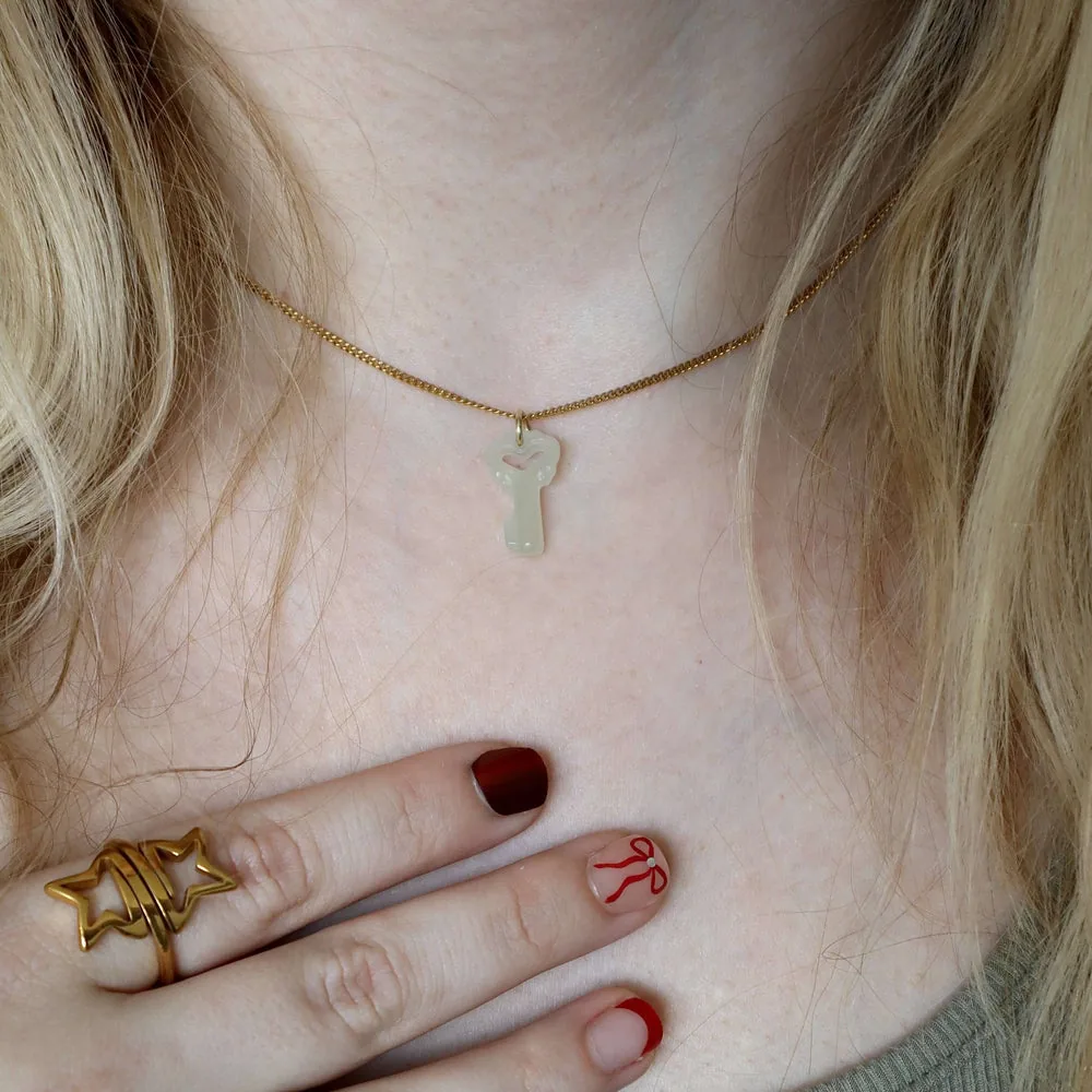 Pure Key Jade Necklace – Waterproof 18k Gold Plated