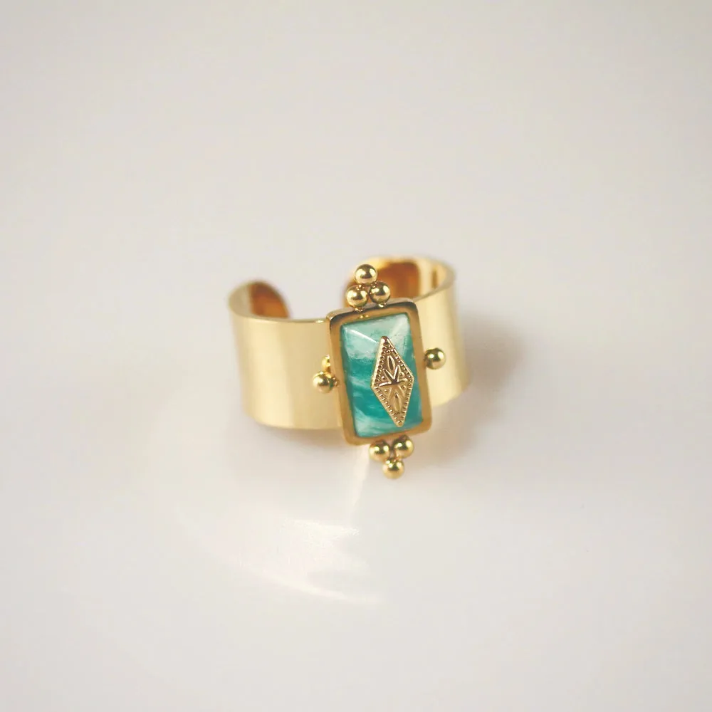 Meideya Royal Knight Ring with Amazonite - Vintage Gold