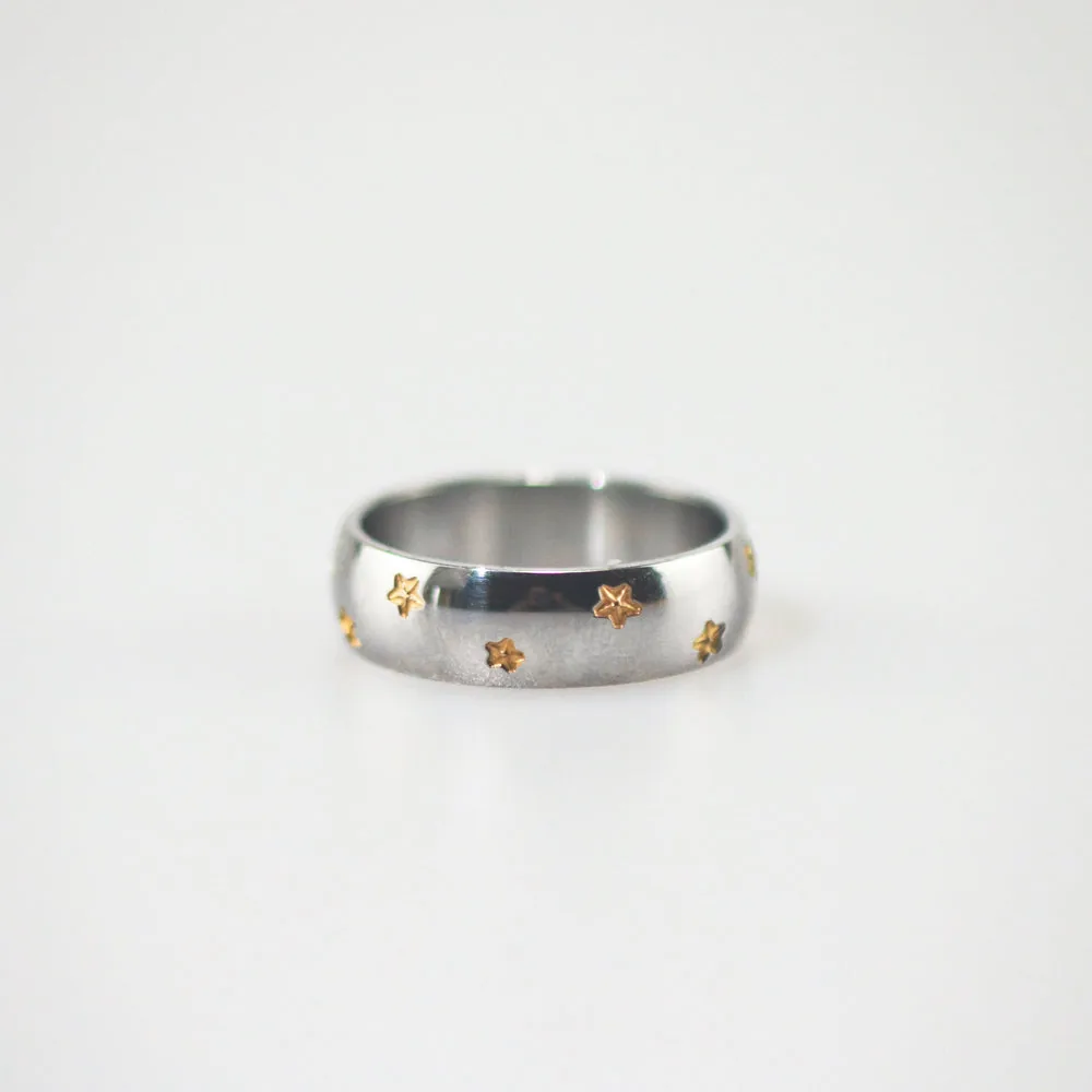 Silver Starburst Band Ring – Waterproof Stainless Steel Ring