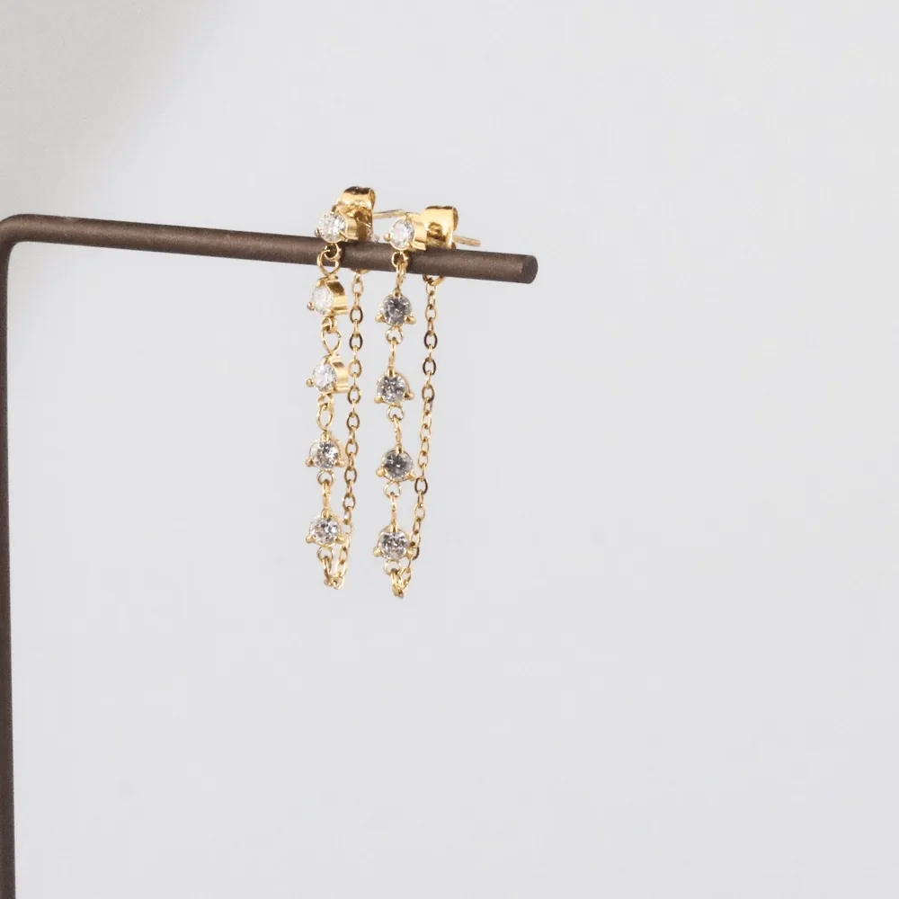 Twinkling Chain Earrings – Waterproof Gold Studs