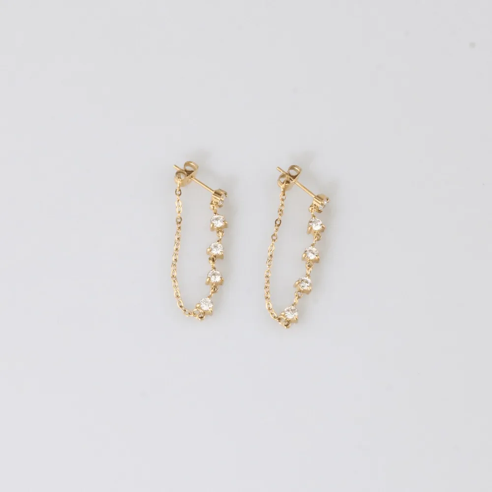 Twinkling Chain Earrings – Waterproof Gold Studs
