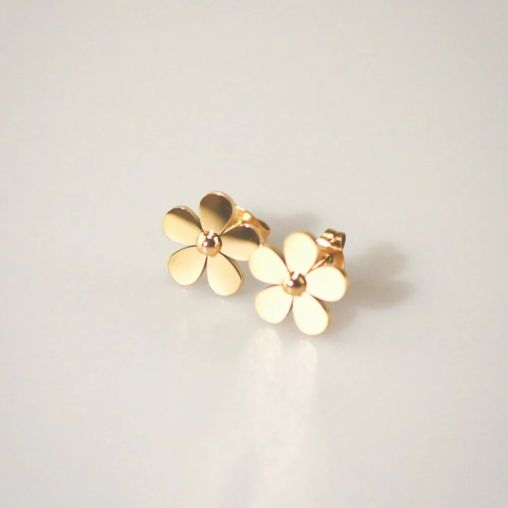 Waterproof 18k Gold Plated Flower Stud Earrings