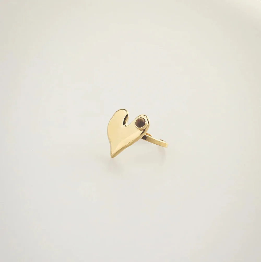 Waterproof 18k Gold Plated Heart Ring with Tiger's Eye