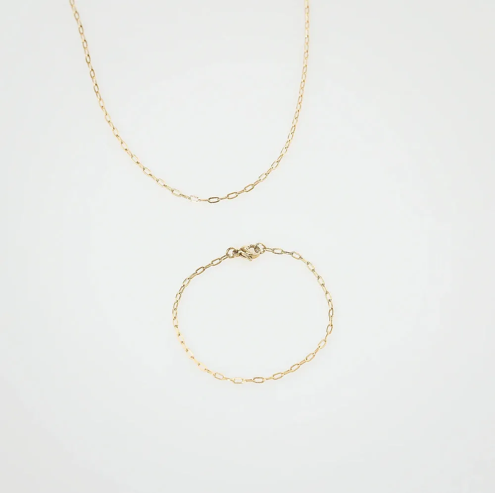 Waterproof Dainty Paperclip Chain Set - 18k Gold