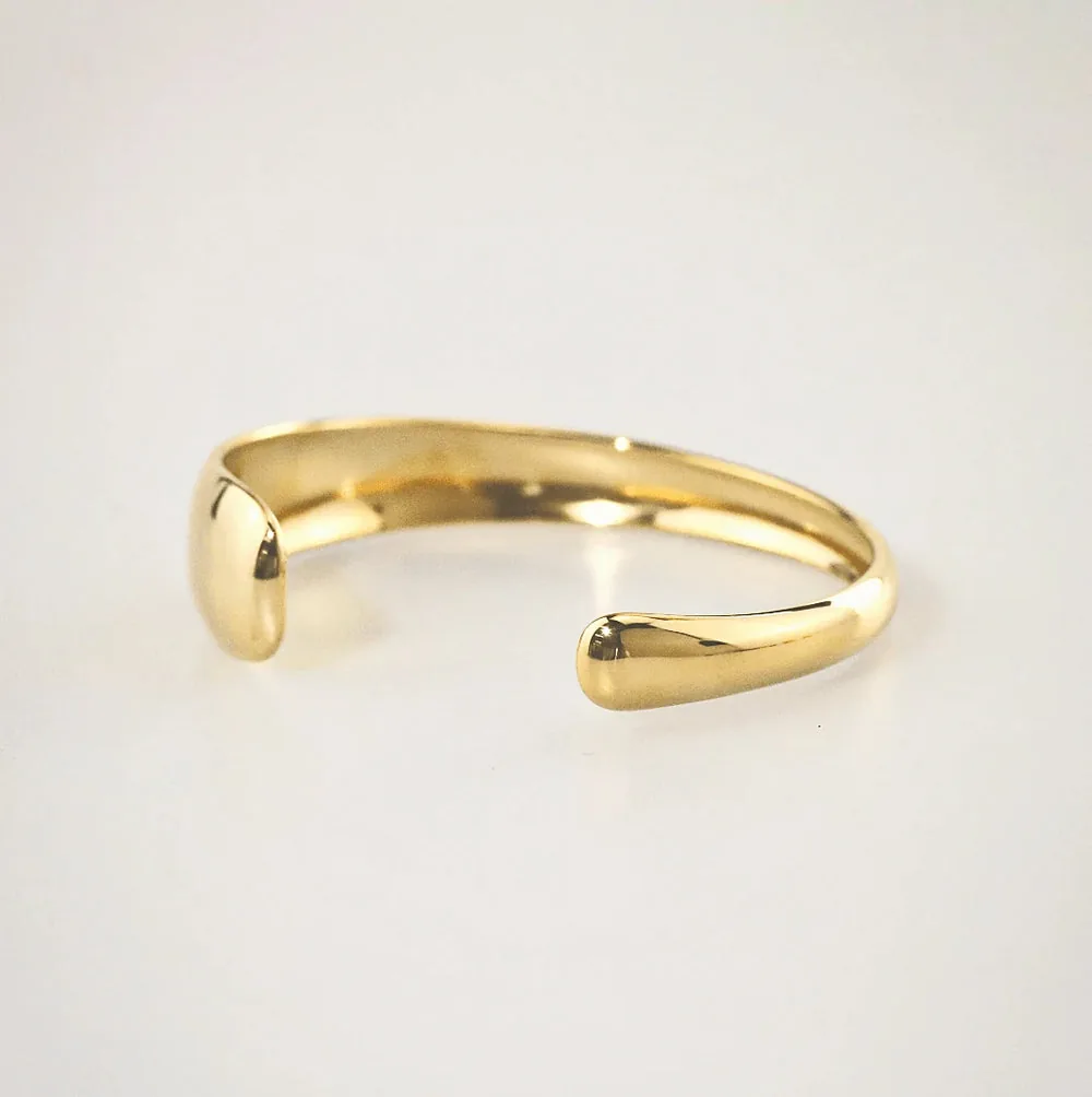Waterproof Gold Cuff Bracelet – Stainless Steel