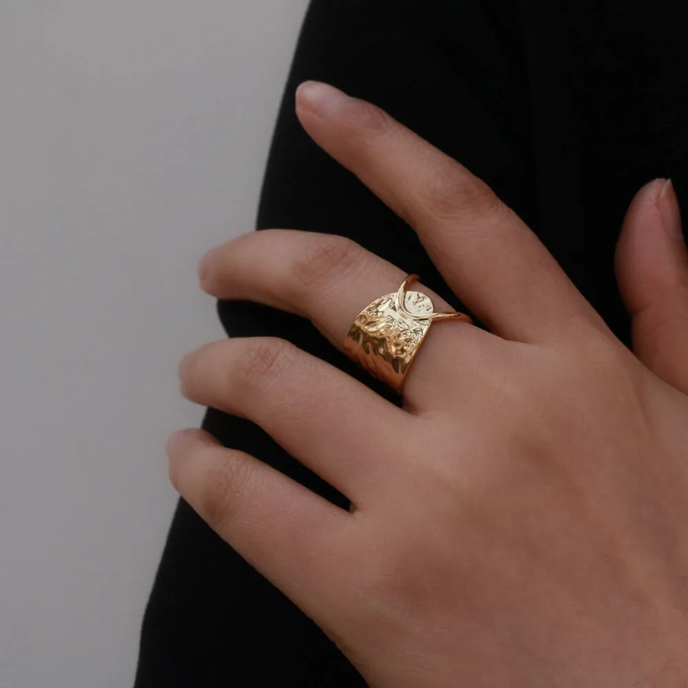 Waterproof Gold Hammered Adjustable Ring