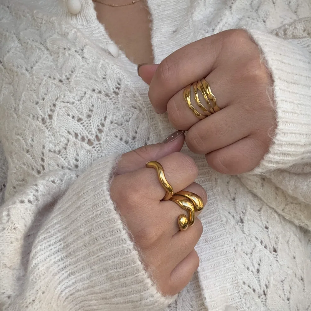 Waterproof Hammered Multi Row Ring - 18k Gold Stainless Steel