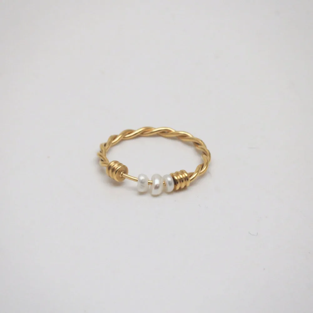 Waterproof Pearl Fidget Ring – Gold-Plated Stainless Steel