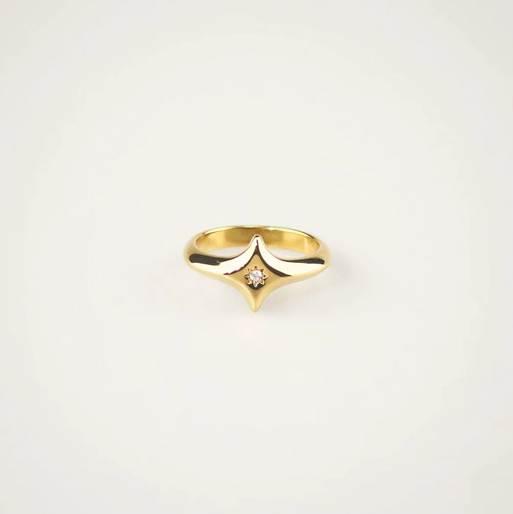 Waterproof Tarnish-Free North Star Ring in 18k Gold