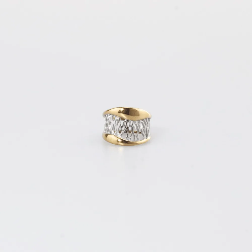 Waterproof Two Tone Mesh Ring – 18k Gold Plated Stainless Steel